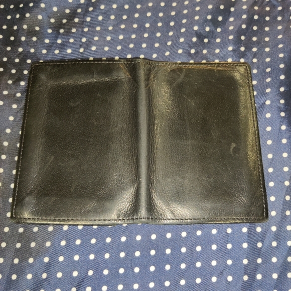 Pre-Owned Card Holder/Billfold. - Picture 6 of 12